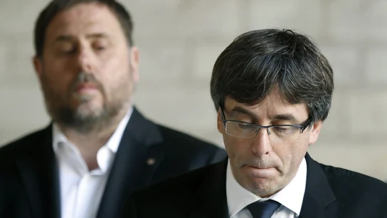 Oriol Junqueras, vicepresident de la Generalitat, y Carles Puigdemont, president de la Generalitat Oriol Junqueras, vicepresident de la Generalitat, y Carles Puigdemont, president de la Generalitat