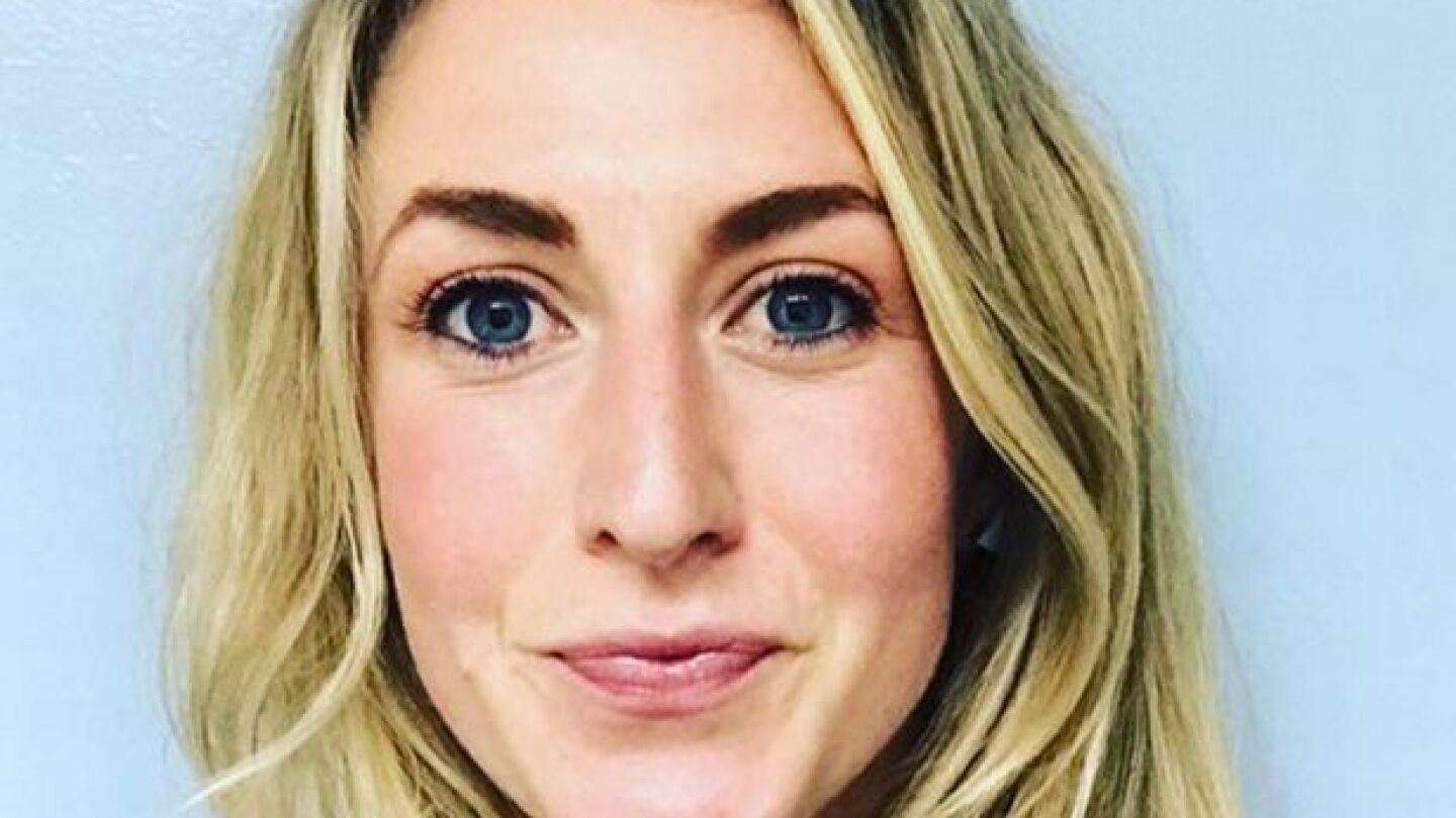 Julie Dragland, la joven que uso una t&aacute;ctica de una serie de televisi&oacute;n para evitar un atraco 