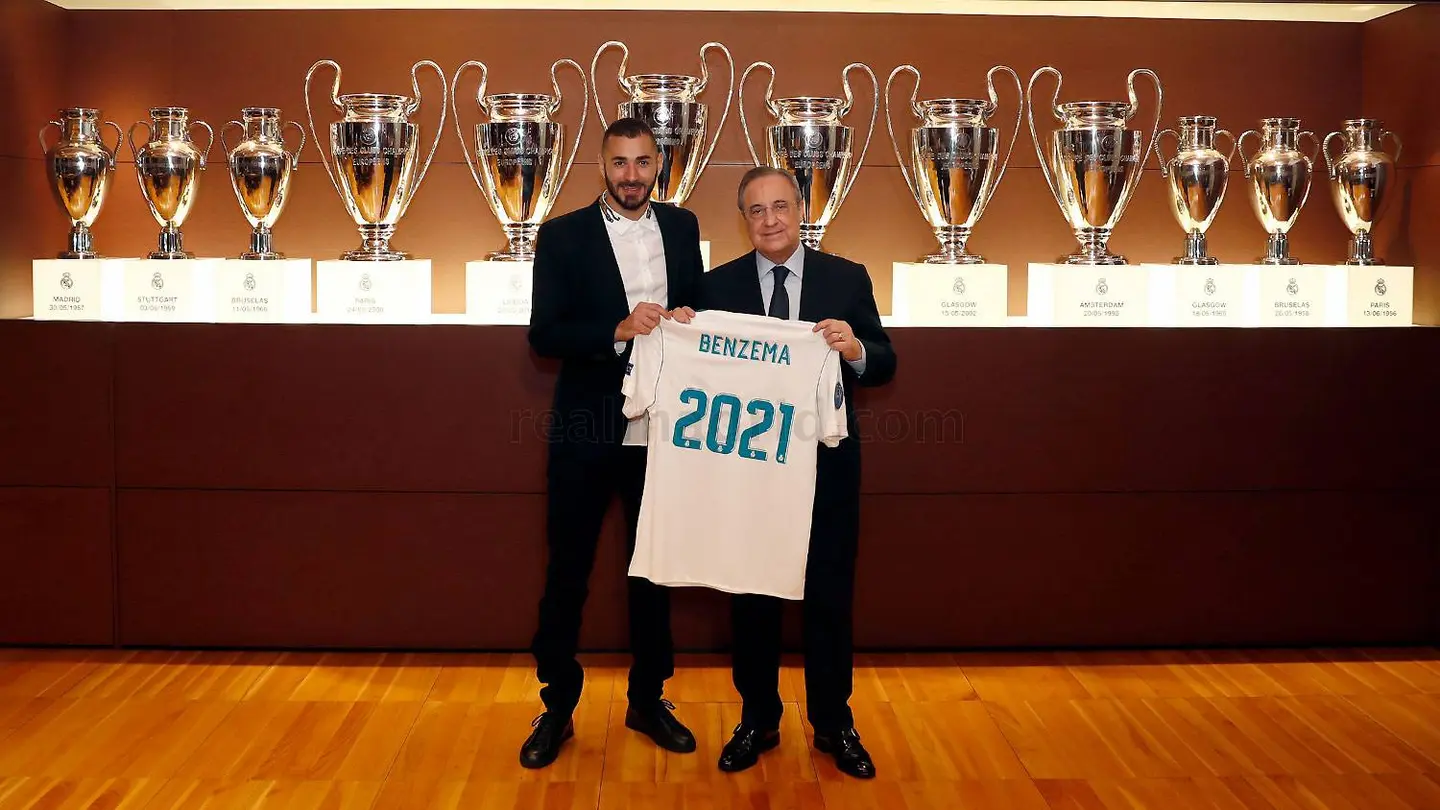 Benzema, junto a Florentino Pérez Benzema, junto a Florentino Pérez