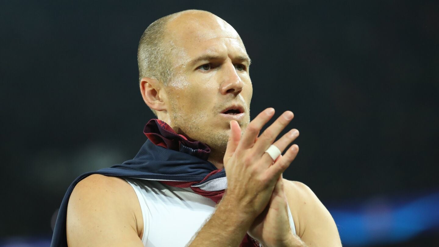 Robben, cariacontecido tras la derrota del Bayern de M&uacute;nich