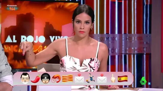 Pedroche explica lo que está pasando en Cataluña con emoticonos Pedroche explica lo que está pasando en Cataluña con emoticonos