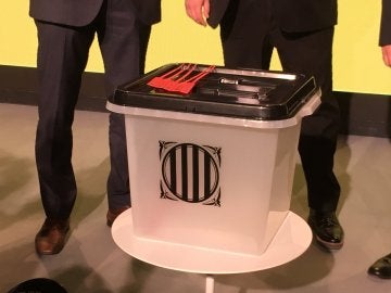 Una de las urnas que se utilizarán en el referéndum del 1-O Una de las urnas que se utilizarán en el referéndum del 1-O