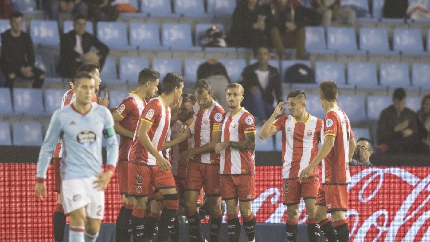 El Girona celebra en grupo uno de los goles contra el Celta