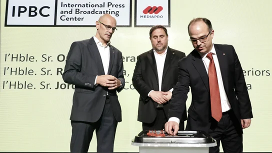 Oriol Junqueras, Jordi Turull , y Raül Romeva durante la rueda de prensa Oriol Junqueras, Jordi Turull , y Raül Romeva durante la rueda de prensa