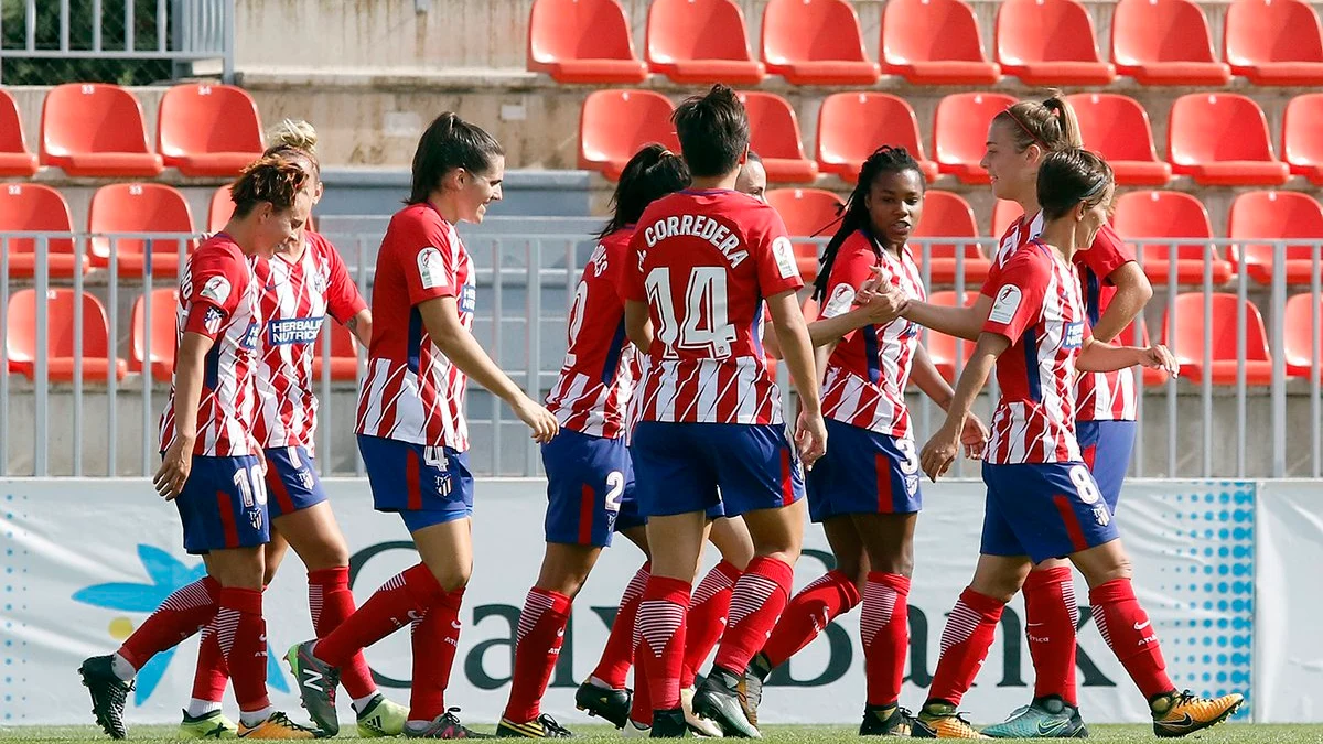 Las jugadoras del Atlético Femenino celebran un gol