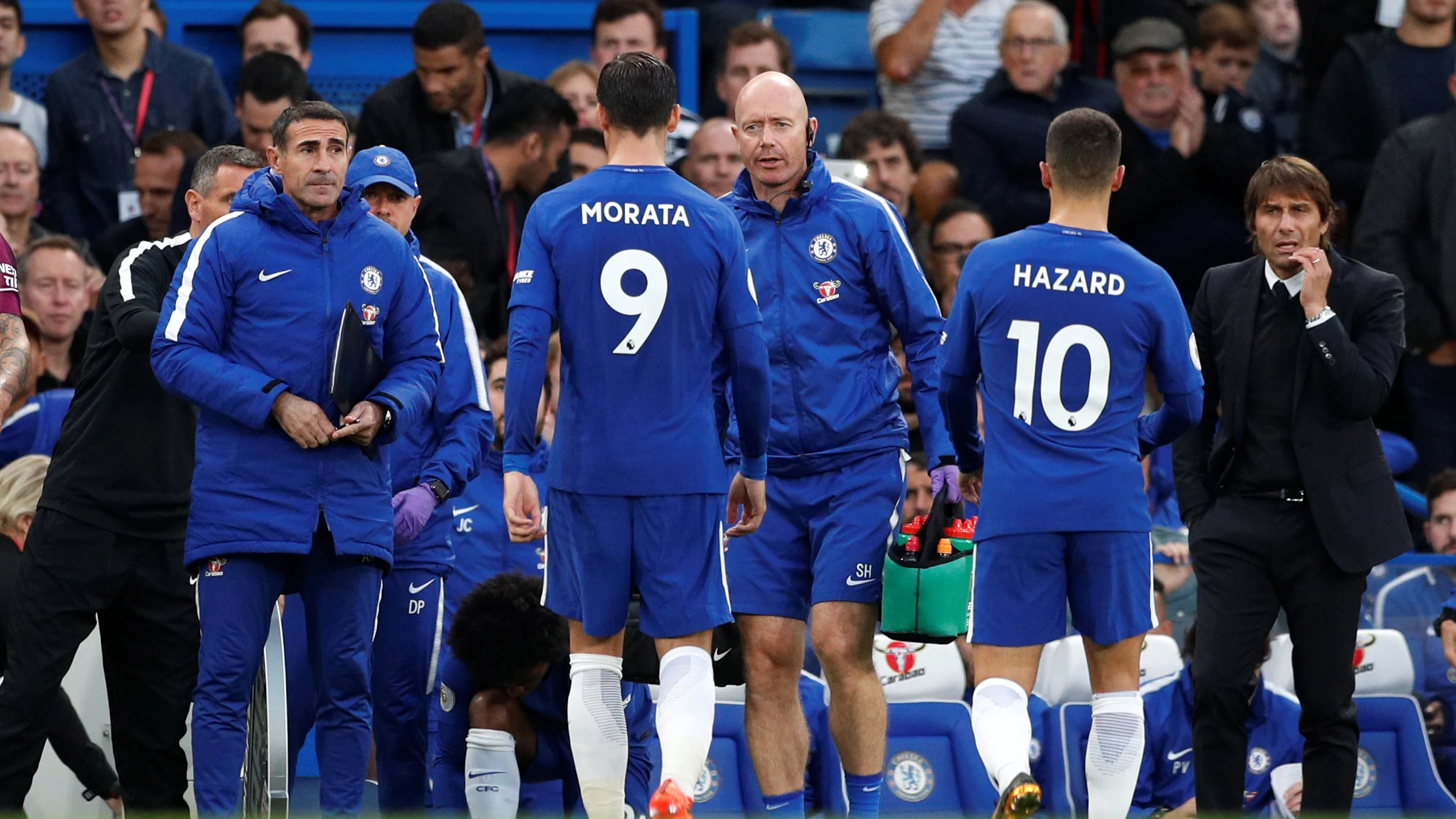 Morata se retira lesionado en el Chelsea-Manchester City Morata se retira lesionado en el Chelsea-Manchester City