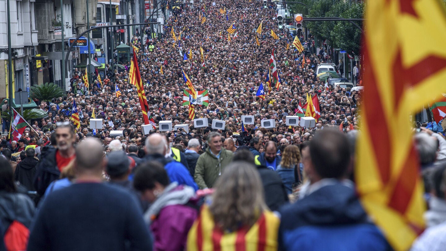Manifestaci&oacute;n en Bilbao a favor del refer&eacute;ndum del 1-O