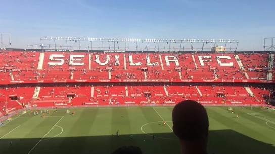 Las gradas del Sánchez Pizjuán, vacías por el calor Las gradas del Sánchez Pizjuán, vacías por el calor