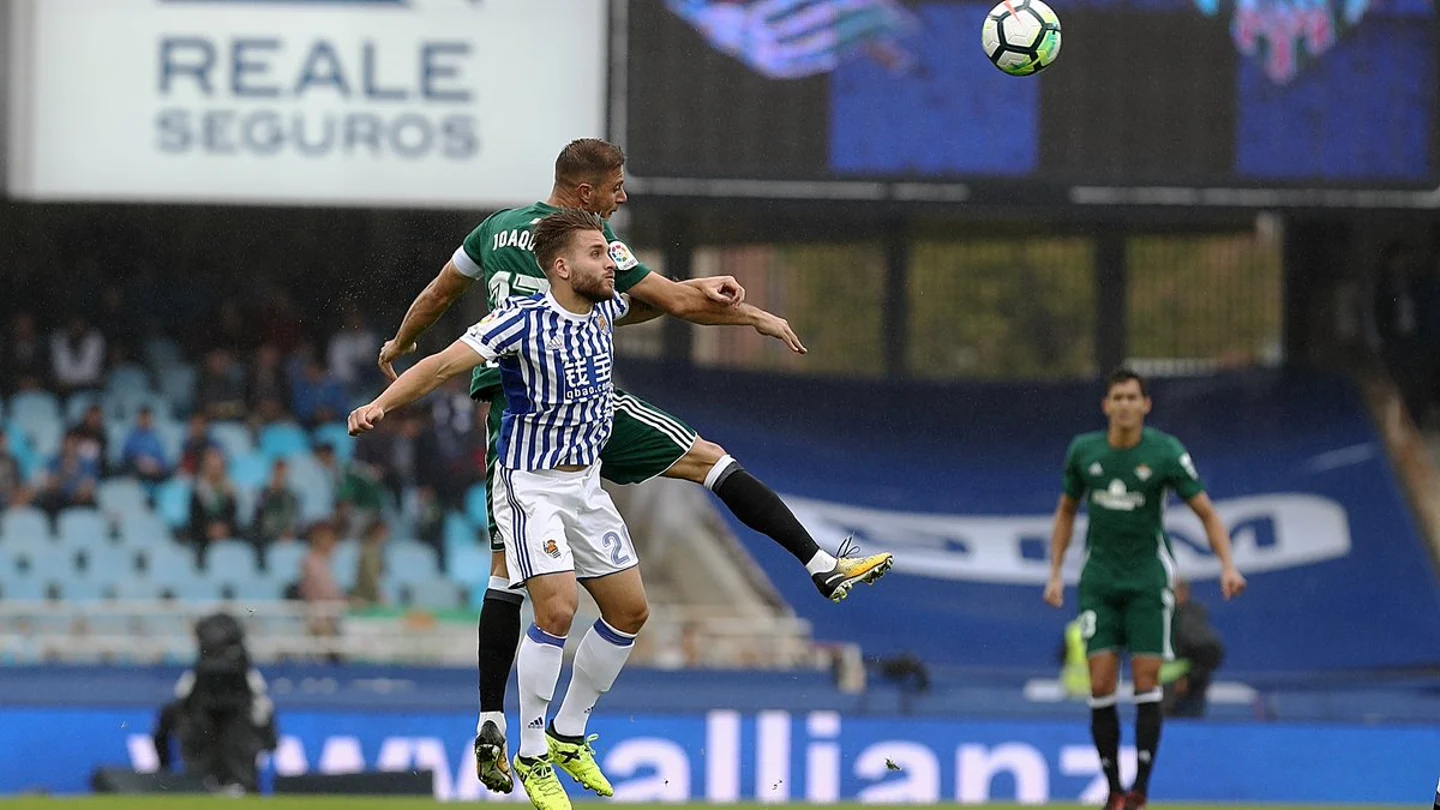 La Real Sociedad y el Betis juegan en Anoeta La Real Sociedad y el Betis juegan en Anoeta