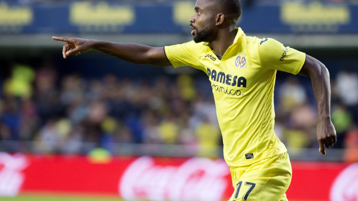 Bakambu celebra un gol Bakambu celebra un gol