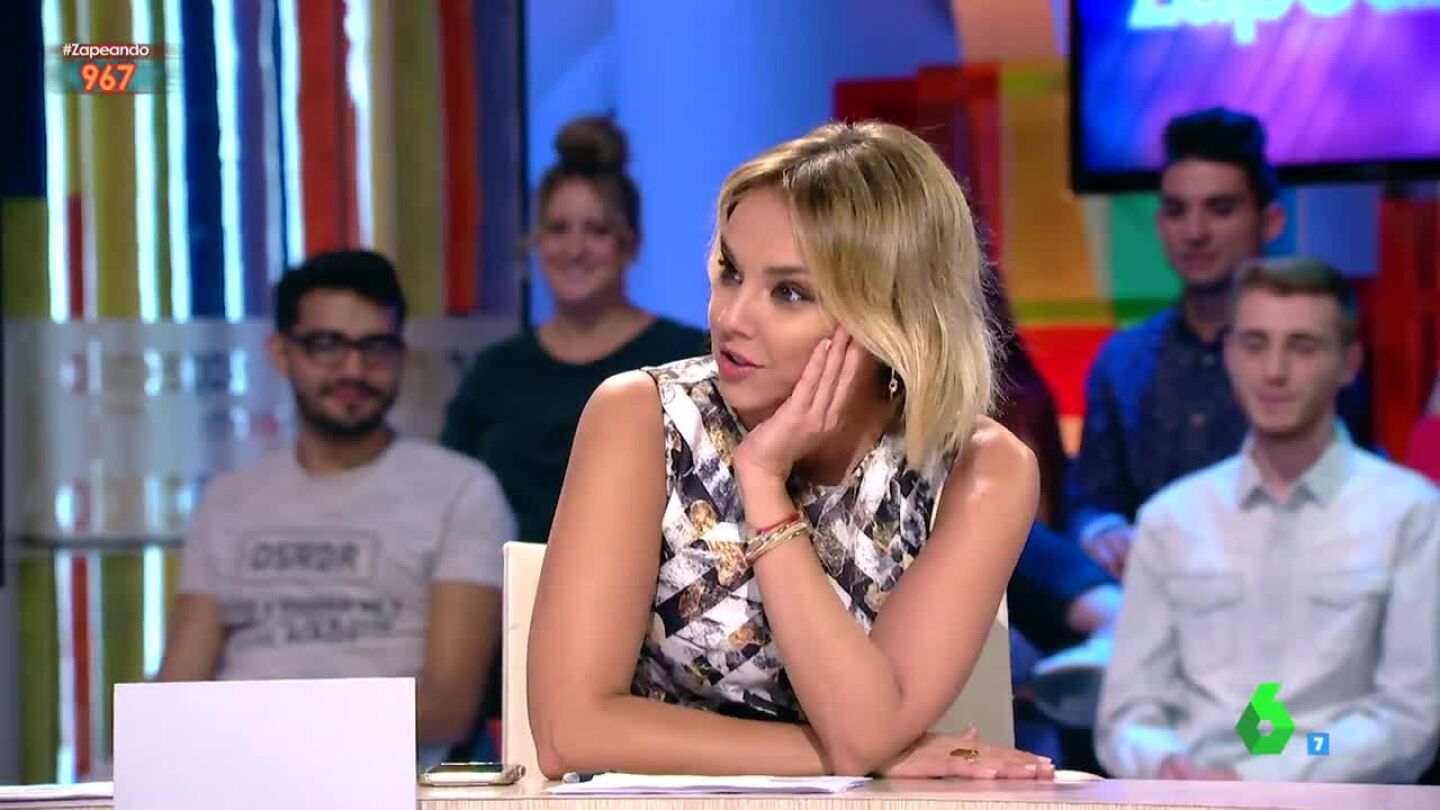 Chenoa habla de su libro 'Defectos perfectos' en Zapeando