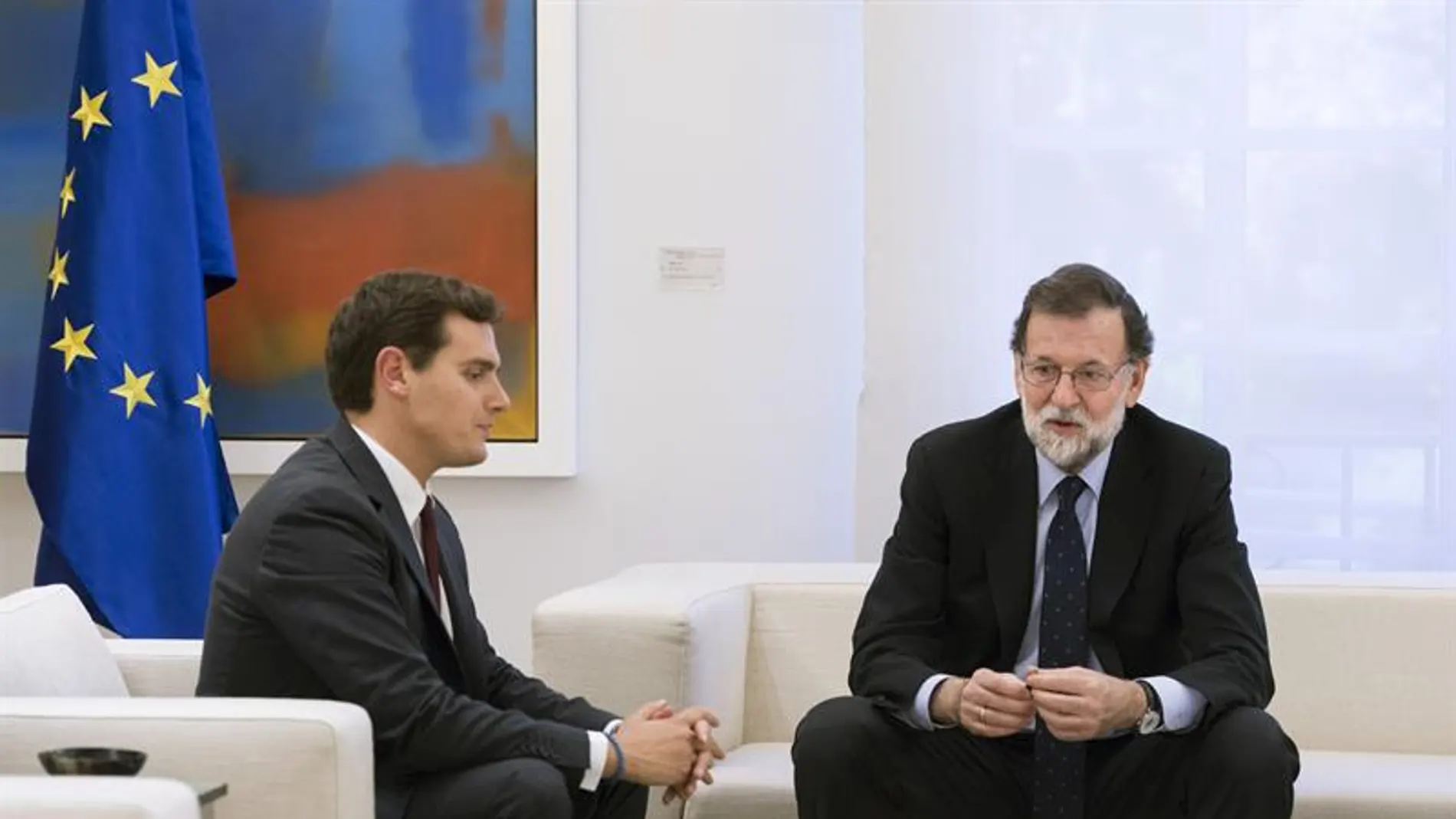 El líder de Ciudadanos, Albert Rivera, con Mariano Rajoy.