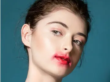 Blurred Lips o 'Labios Vampiro' Blurred Lips o 'Labios Vampiro'