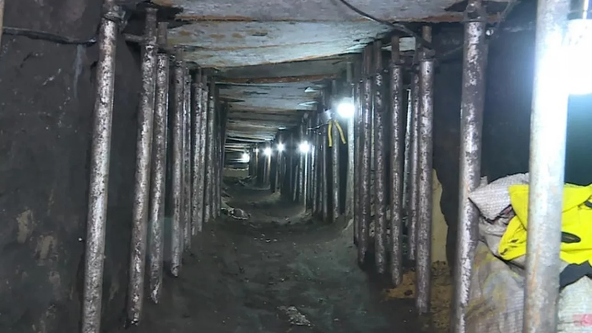 Túnel descubierto en Brasil que conectaba con la caja fuerte de un banco