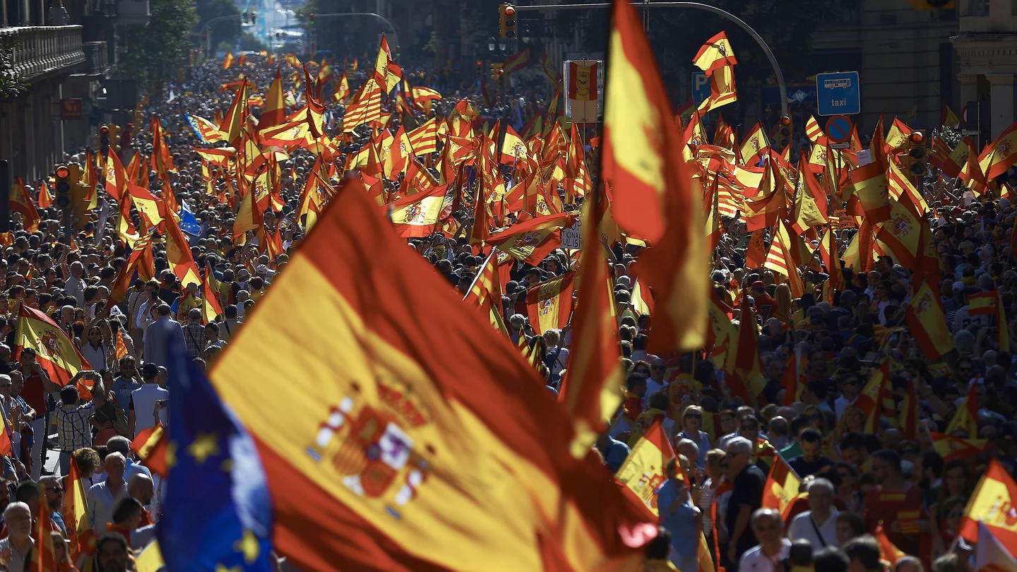 Manifestación por la unidad de España en Barcelona Manifestación por la unidad de España en Barcelona