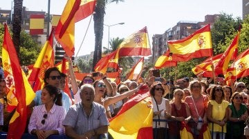 Concentración en Barcelona en apoyo a la Guardia Civil