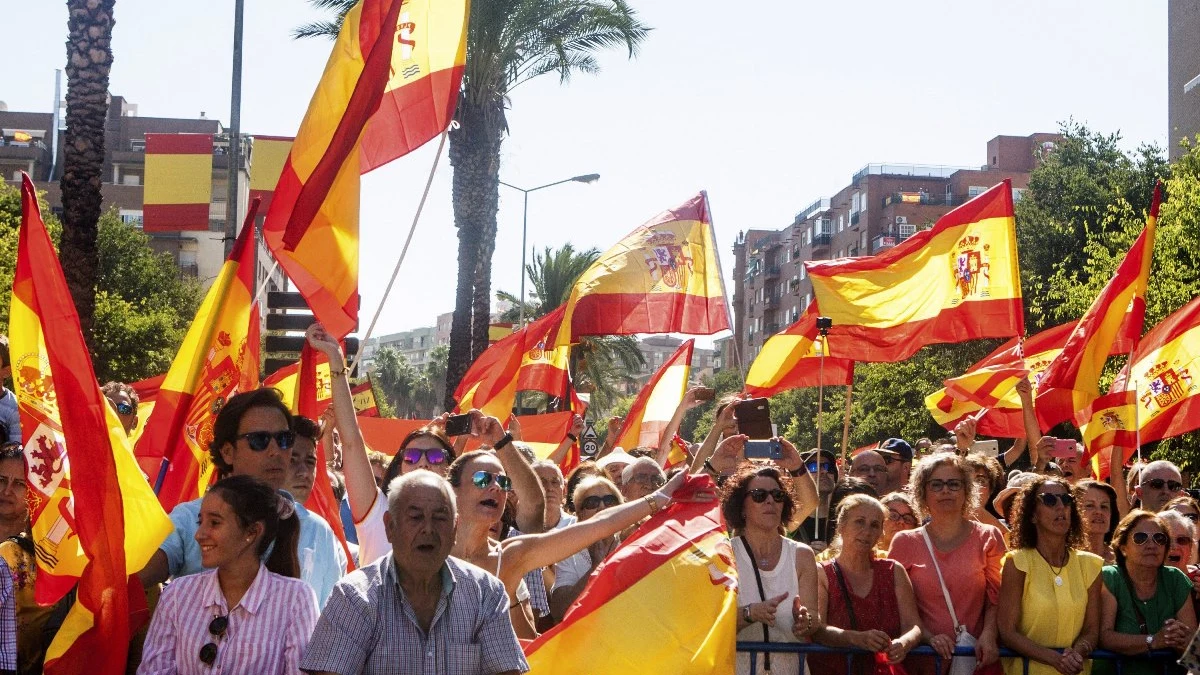 Concentración en Barcelona en apoyo a la Guardia Civil