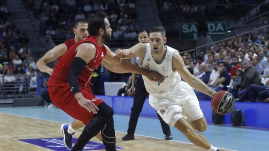 Causeur maneja la bola