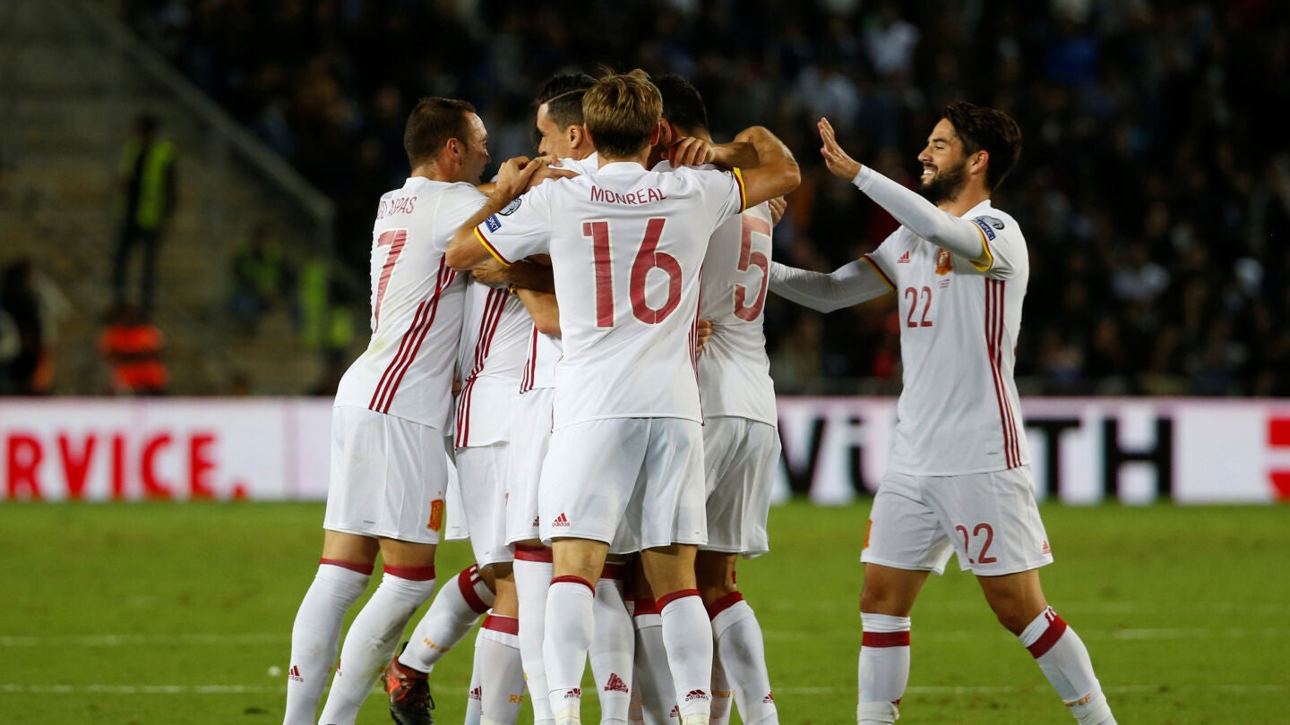 Espa&ntilde;a celebra el gol de Illarramendi en Israel