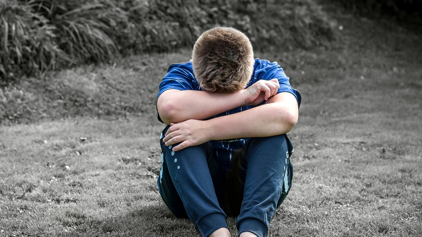 Niño llorando Niño llorando