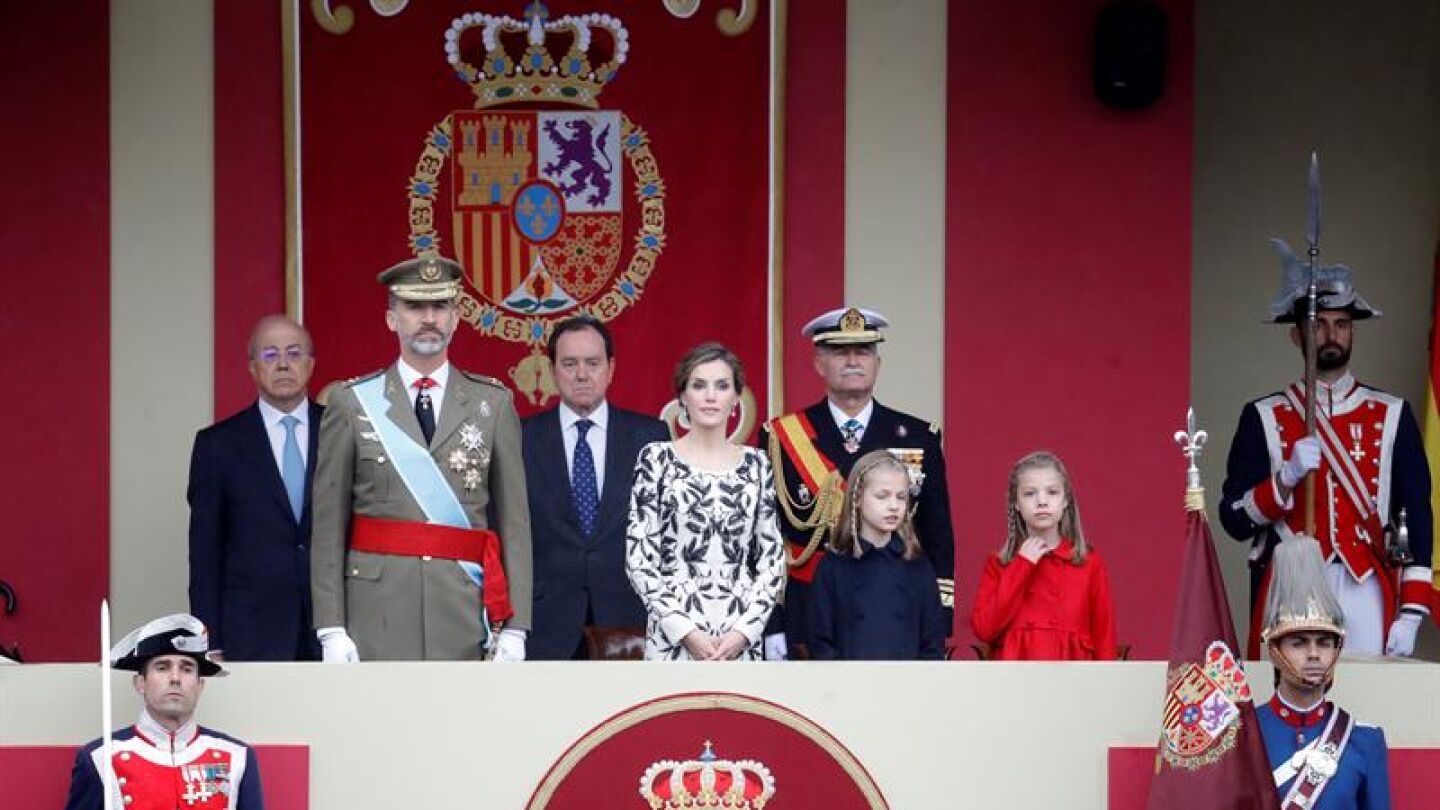 Los Reyes durante el desfile del D&iacute;a de la Fiesta Nacional del a&ntilde;o pasado