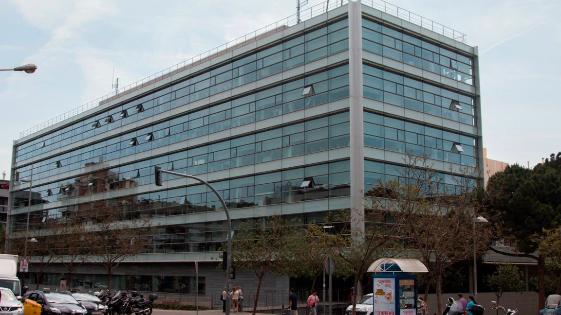 Fachada del Ayuntamiento de Badalona