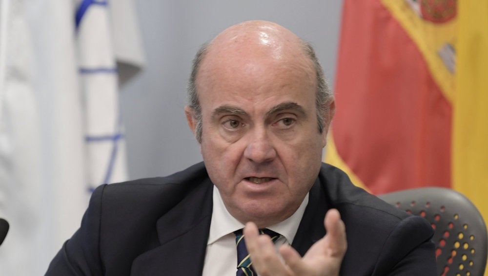 El ministro español de Economía, Industria y Competitividad, Luis de Guindos