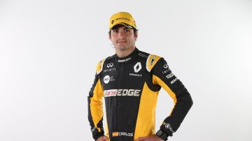 Carlos Sainz viste de Renault