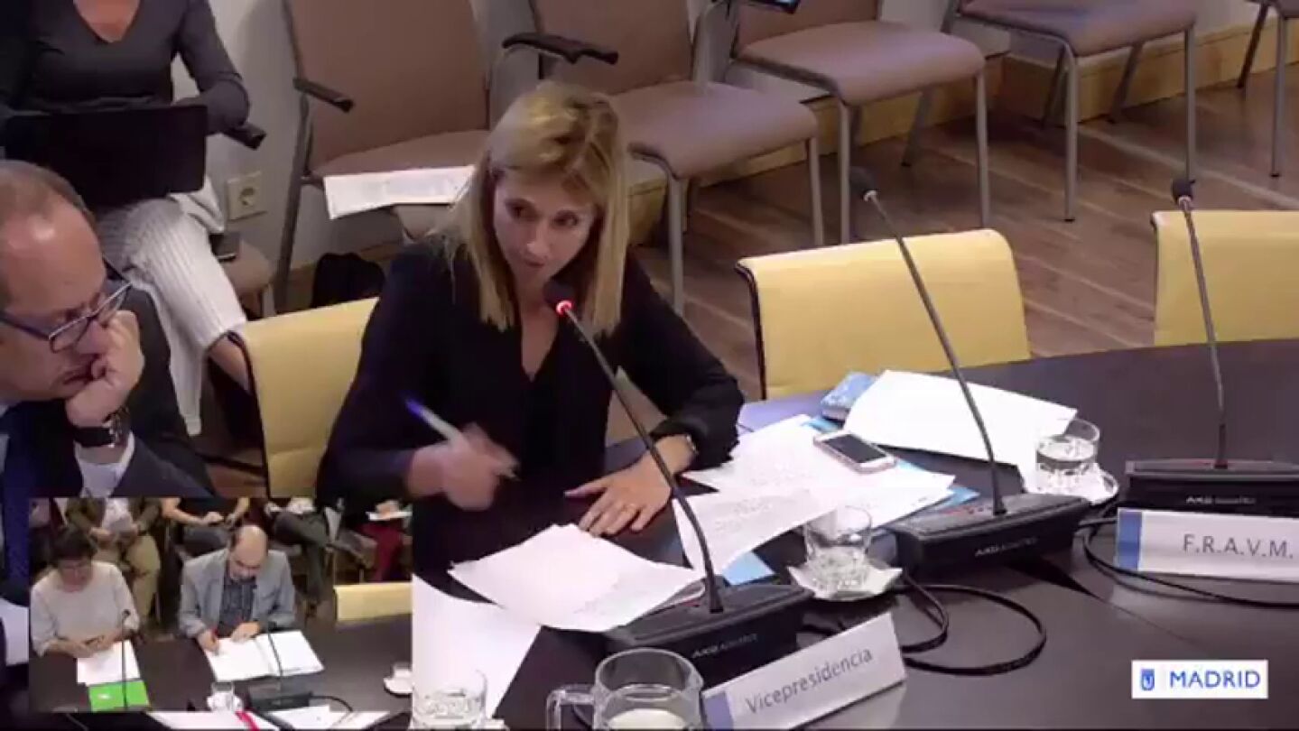 Silvia Saavedra, concejala de C's en Madrid, a Rommy Arce: "Vino de Per&uacute; y cuando juraba la Constituci&oacute;n, lo que estaba haciendo era prometer cargarse Espa&ntilde;a"