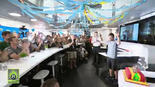 Renovación condicionada de Fernando Alonso: "Dejamos todas las puertas abiertas" Renovación condicionada de Fernando Alonso: "Dejamos todas las puertas abiertas"