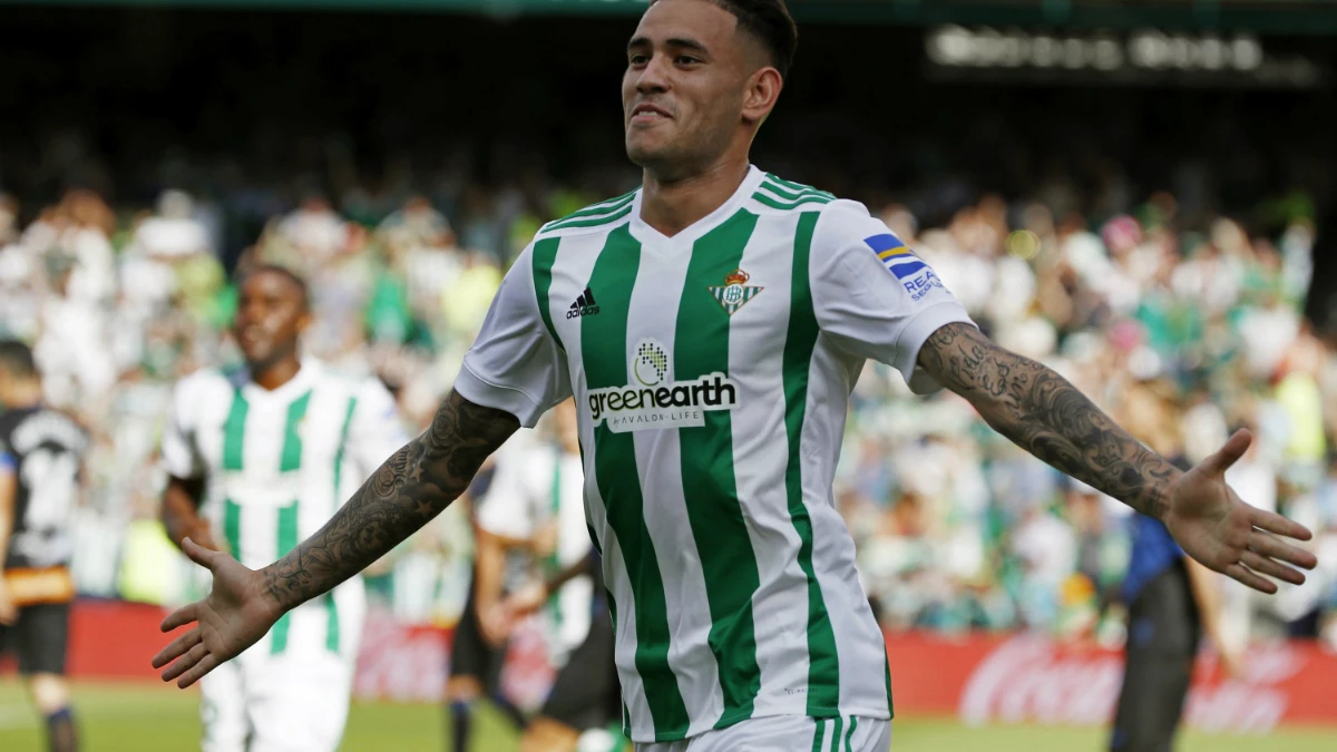 Sanabria celebra un gol