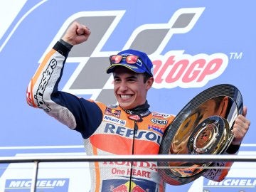 Marc M&aacute;rquez celebra una victoria en MotoGP
