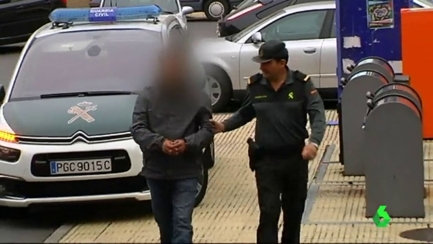 La familia de Miguel, detenido por los incendios de Galicia, est&aacute; indignada: "Solo quem&oacute; cuatro &aacute;rboles de mi finca" 