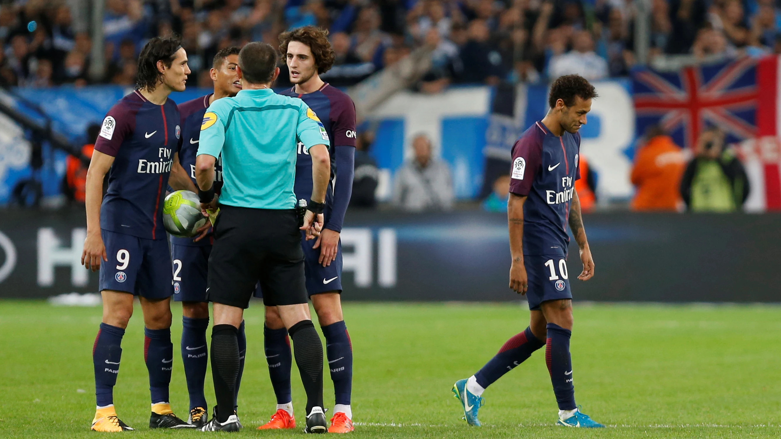 Neymar, expulsado durante el partido contra el Marsella