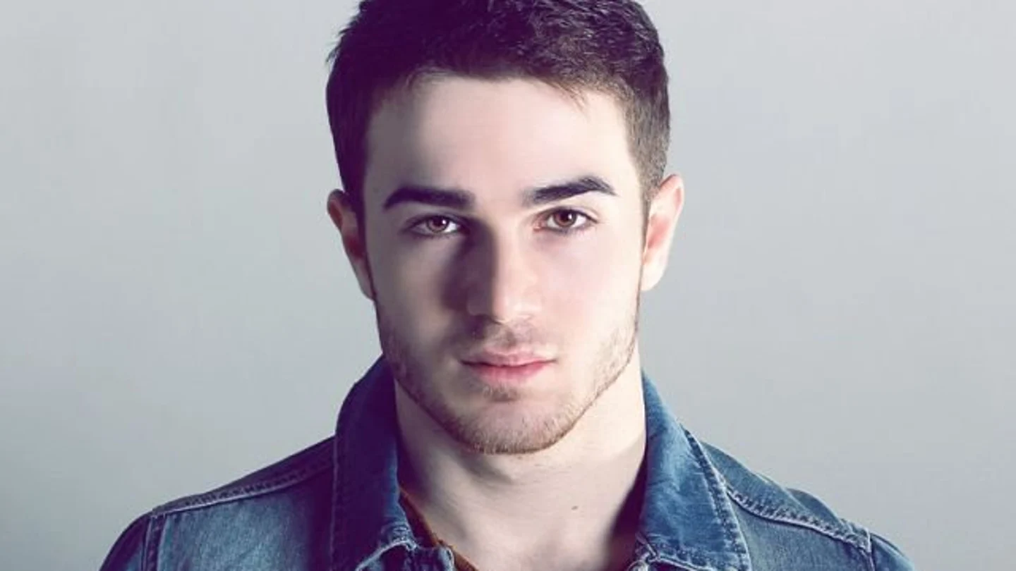 El cantante ruso Zelimkhan Bakaev El cantante ruso Zelimkhan Bakaev