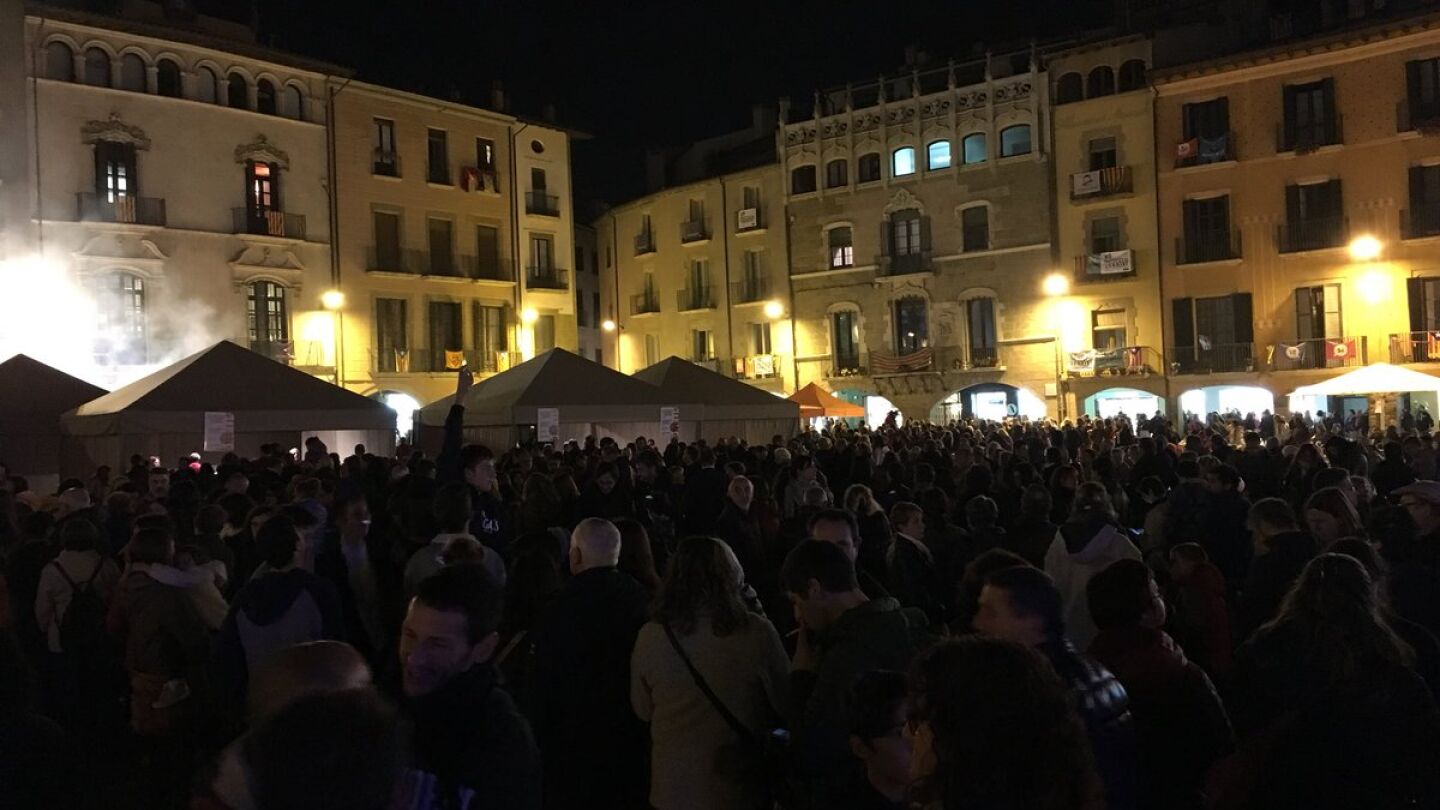 Acto de ANC y &Ograve;mnium Cultural en Vic, Barcelona
