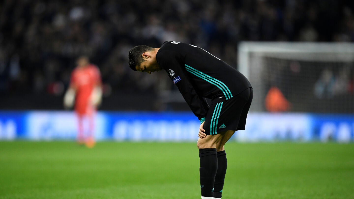 Cristiano Ronaldo, abatido tras el gol del Tottenham