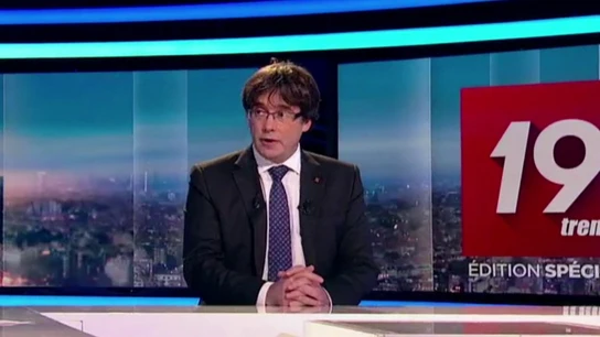 Puigdemont durante una entrevista en la televisión belga Puigdemont durante una entrevista en la televisión belga
