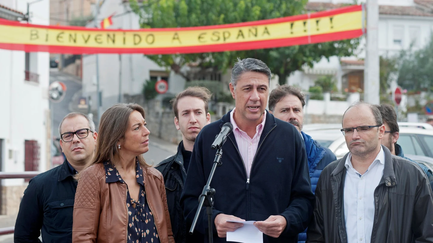 Albiol (PP) pide dejar de hablar de Puigdemont: "Es el pasado" Albiol (PP) pide dejar de hablar de Puigdemont: "Es el pasado"