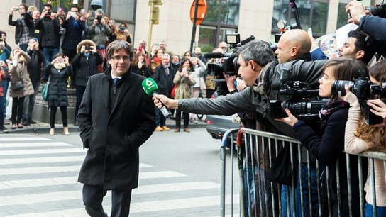 Carles Puigdemont, a su llegada al club de la prensa en Bruselas Carles Puigdemont, a su llegada al club de la prensa en Bruselas