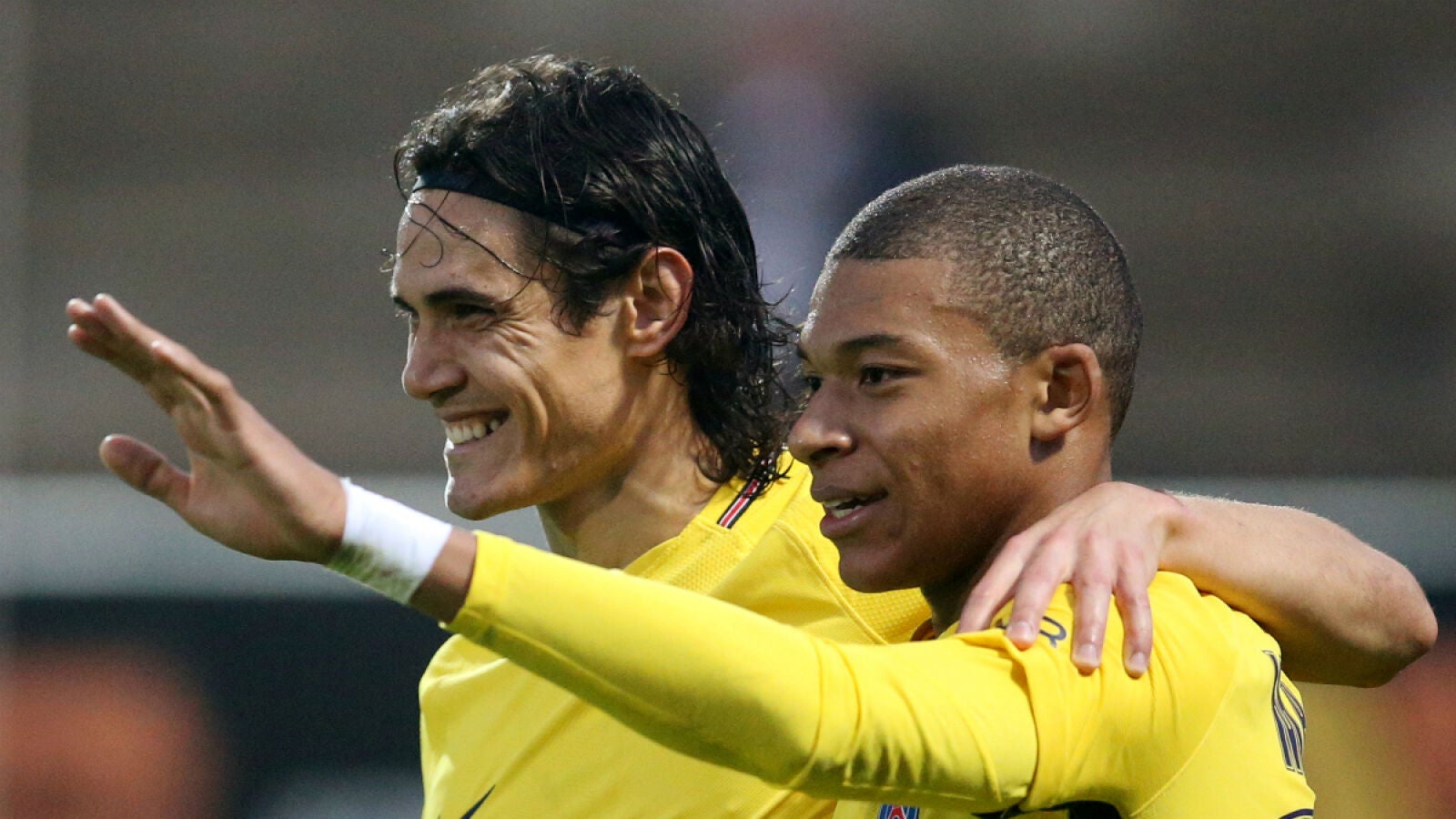 Cavani, con Mbapp&eacute;