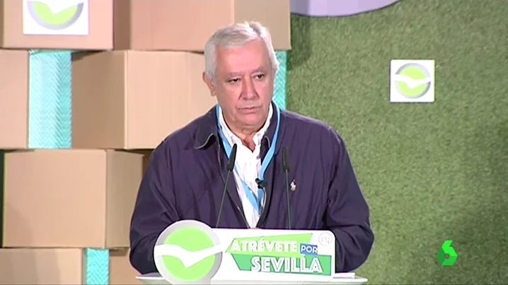 Javier Arenas durante un acto electoral Javier Arenas durante un acto electoral