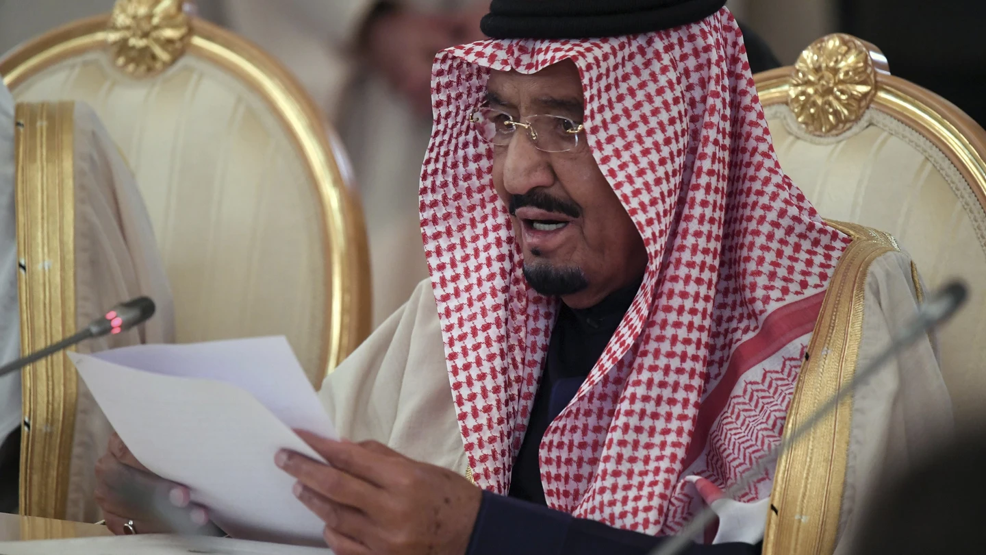 Detenidos diez príncipes y decenas de exministros por corrupción en Arabia Saudí Detenidos diez príncipes y decenas de exministros por corrupción en Arabia Saudí