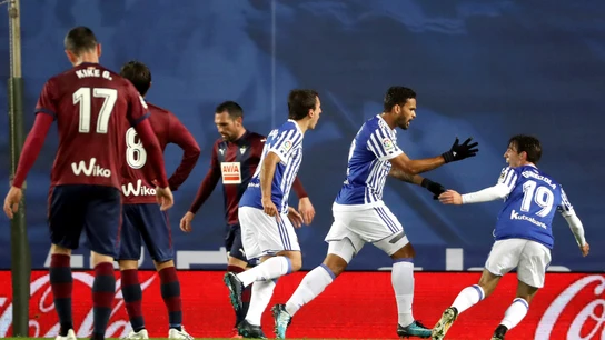 La Real Sociedad celebra un gol ante el Eibar La Real Sociedad celebra un gol ante el Eibar
