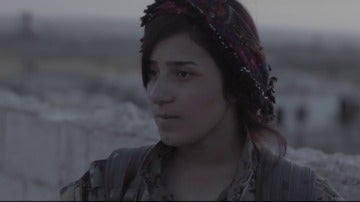 Una combatiente contra Dáesh en Raqqa