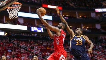 Harden, ante los Utah Jazz