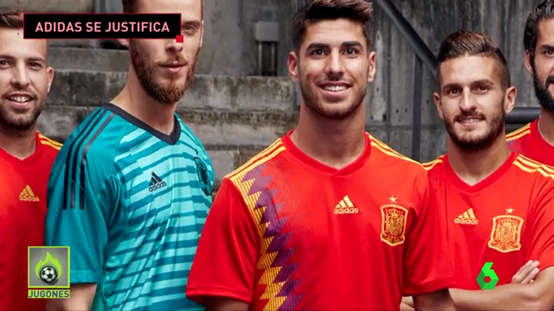 Salto asiático Tranquilizar Adidas responde a la polémica de la nueva camiseta de la selección española