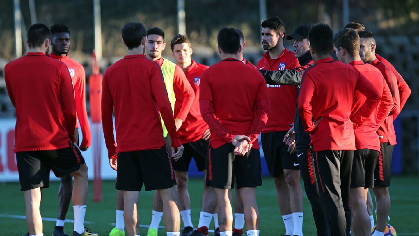 Koke y Carrasco regresan con el grupo
