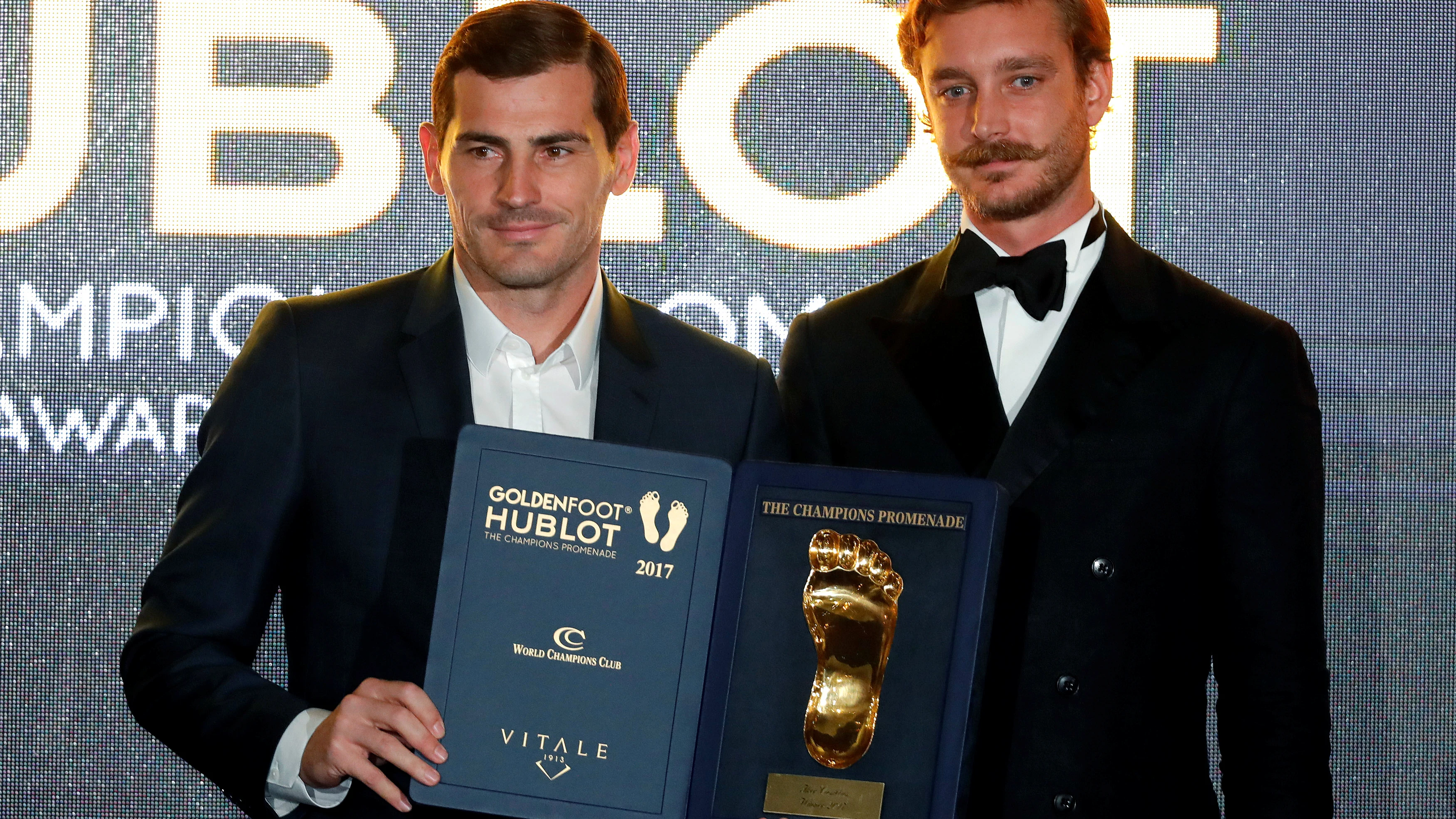 Iker Casillas, premio Golden Foot 2017