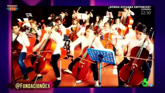 El asombroso 'concierto' infantil de la orquesta Extremadura para felicitar a Zapeando El asombroso 'concierto' infantil de la orquesta Extremadura para felicitar a Zapeando